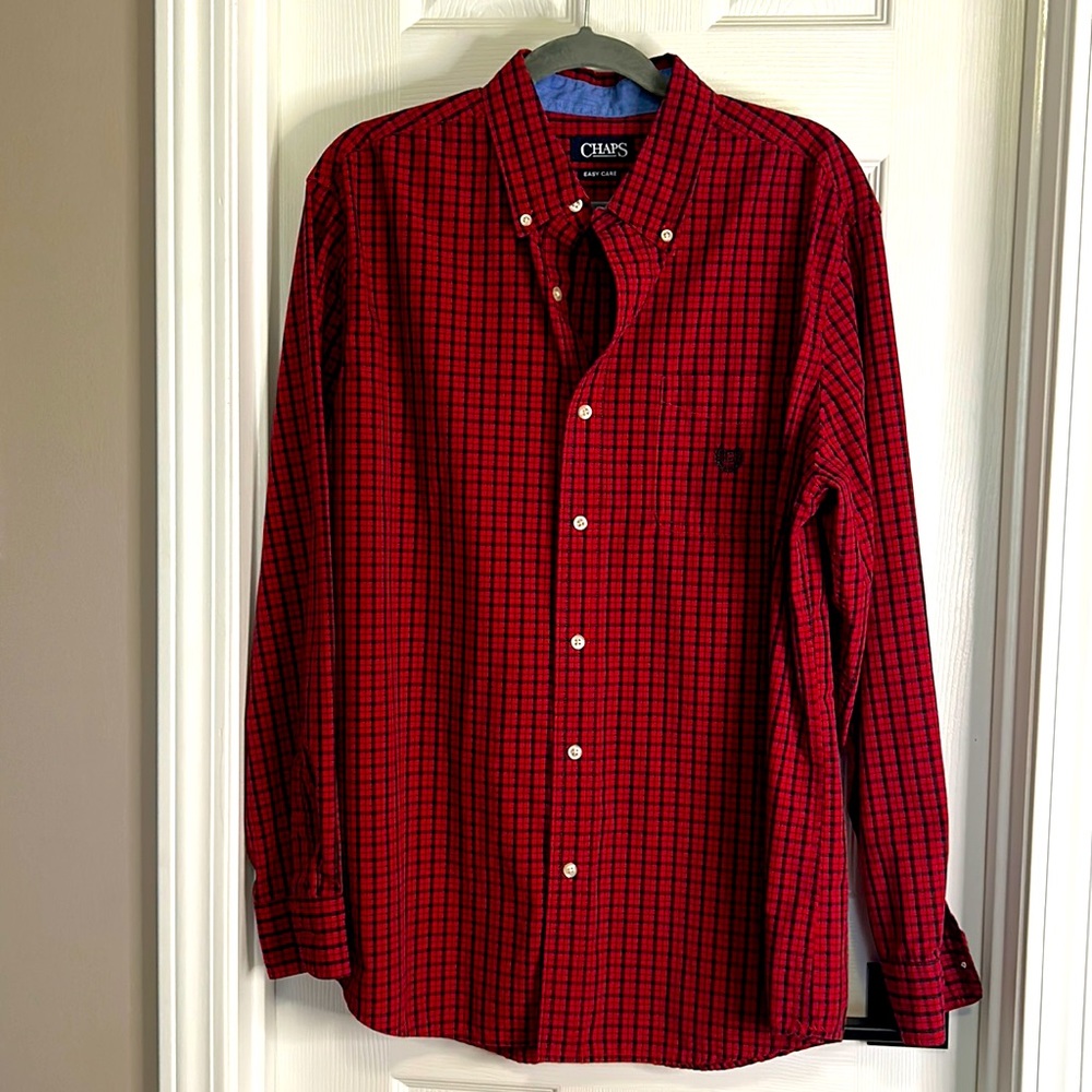CHAPS Button Down Shirt